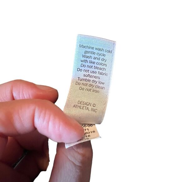 Athleta 4 pocket grey woven leggings - Picture 5 of 9